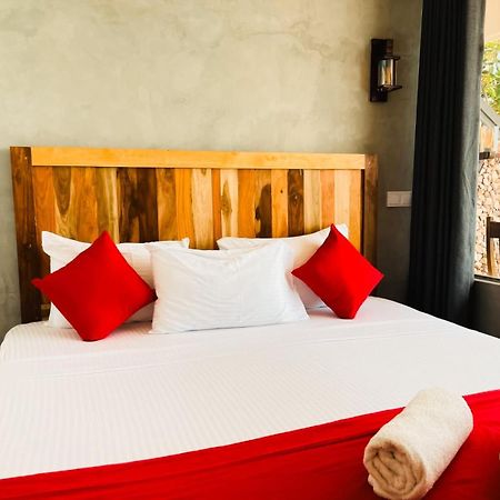 Coral Beach Hotel Mirissa Ngoại thất bức ảnh
