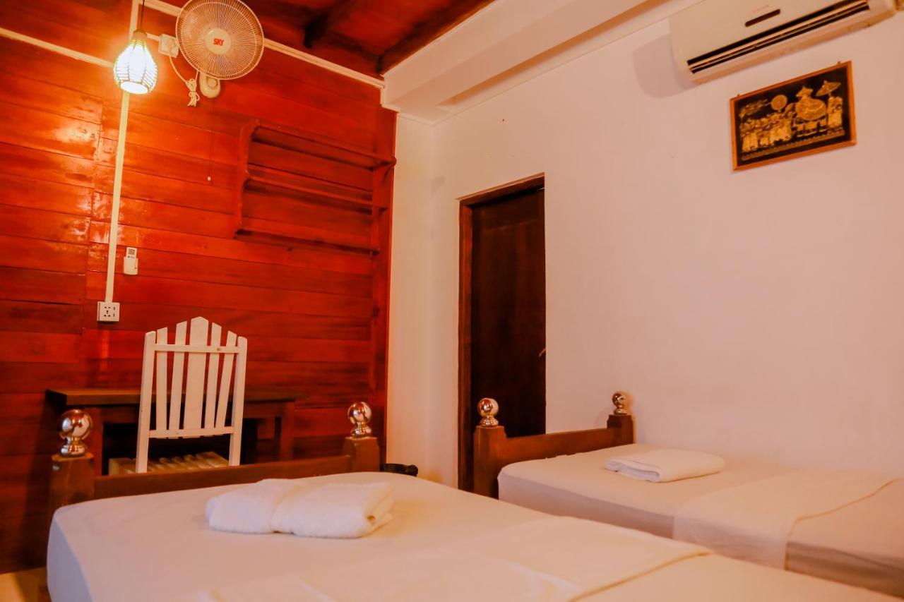 Coral Beach Hotel Mirissa Ngoại thất bức ảnh