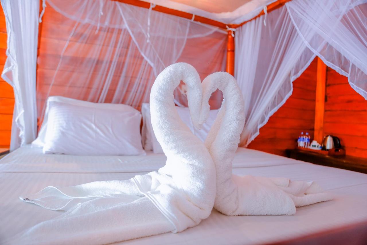 Coral Beach Hotel Mirissa Ngoại thất bức ảnh
