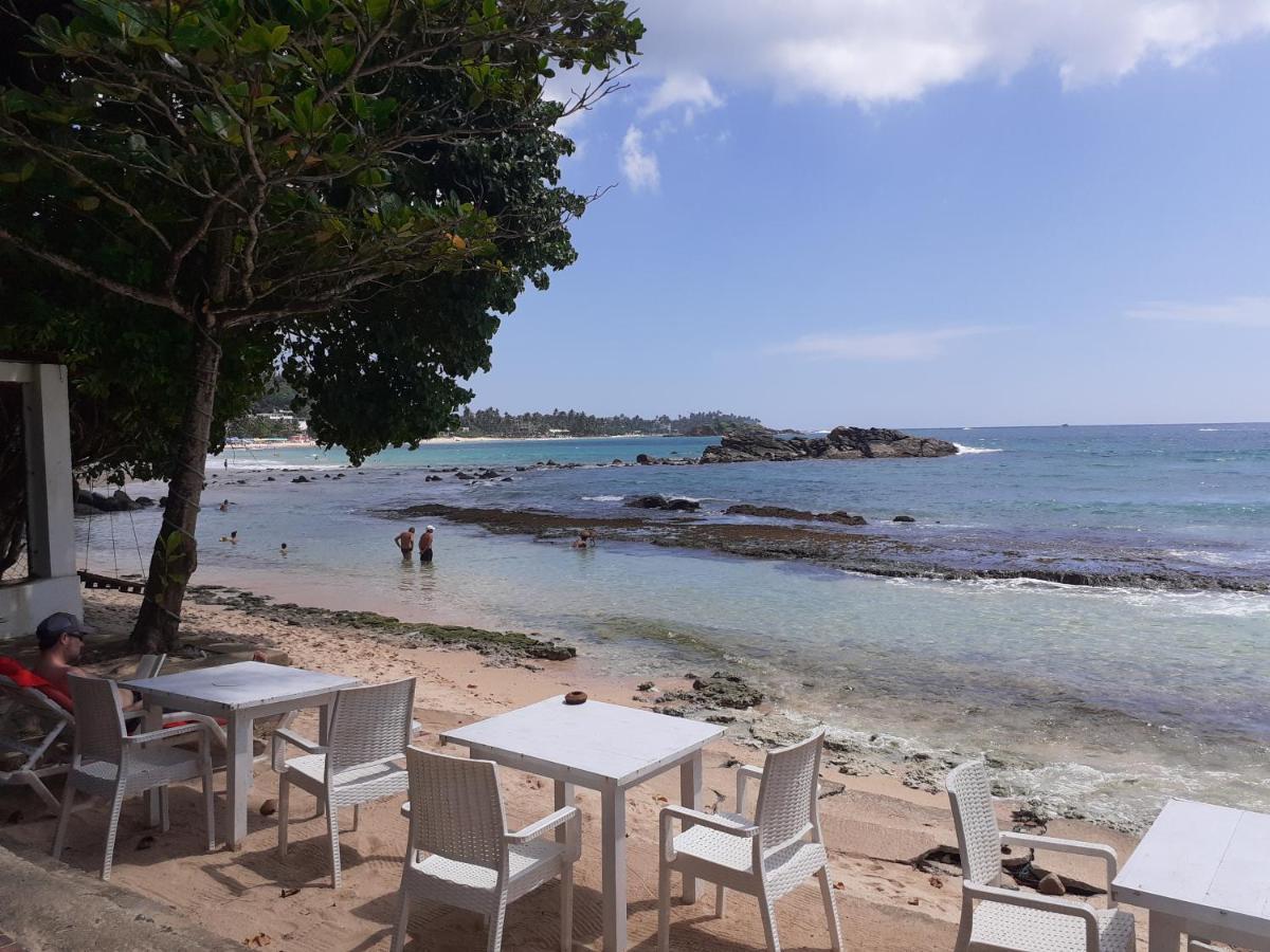 Coral Beach Hotel Mirissa Ngoại thất bức ảnh
